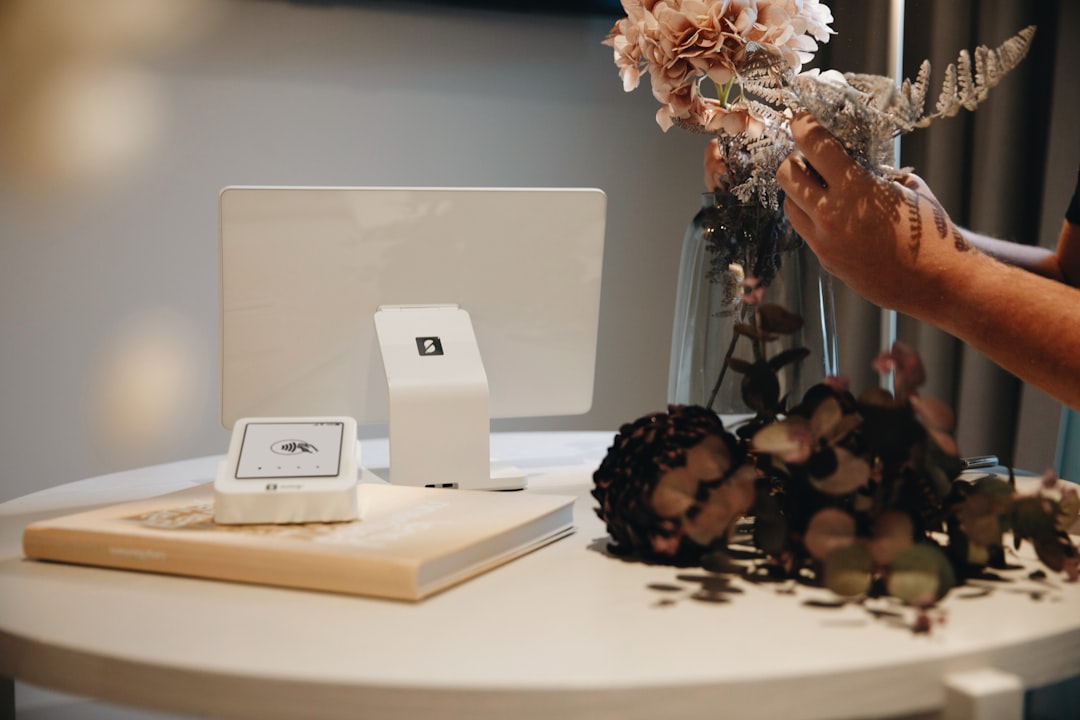Top 12 Business Card Generators Worth Exploring