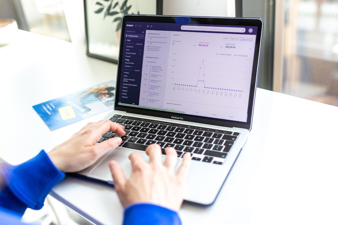 GRIN vs Competitors: Best Influencer Marketing Tools for Shopify Brands