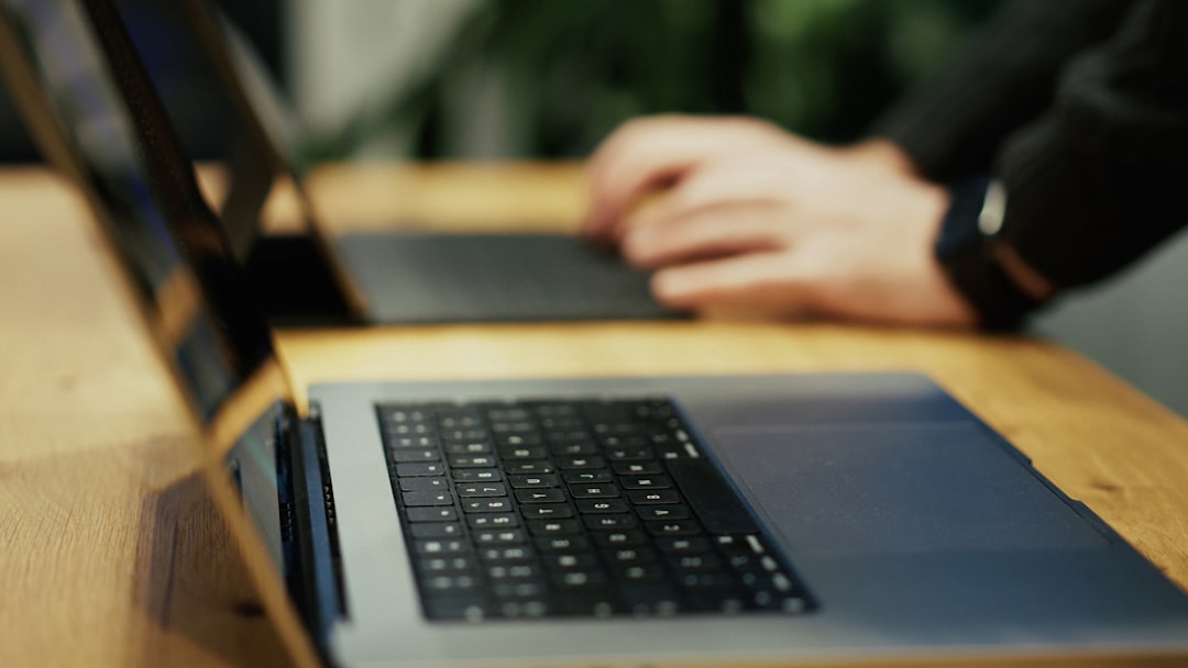 Master Modern Research Techniques to Navigate a Crowded Digital Information Space