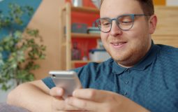 Best Hinge Prompts and Answers to Get More Matches