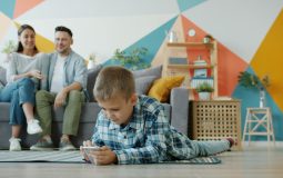 How to Bypass Netflix Household Error Easily