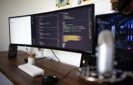 Background Code AI: Cursor vs Windsurf for AI-Assisted Coding