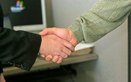 Top 5 Knowledge Sharing Platforms for Modern Organizations
