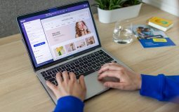 Best Ecommerce Business Insurance for Dropshipping and Ecommerce Entrepreneurs
