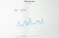 Mailchimp vs Sendinblue: Comparing Email Marketing Features and Pricing