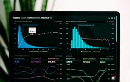 eBay vs Etsy vs Bonanza: Comparing Marketplace Fees, Seller Tools, and Product Discovery for Online Businesses