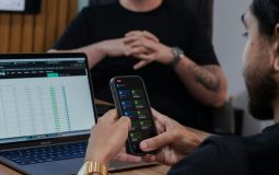 Mobile App Development Costs in 2026: Pricing Factors, Technology Choices, and Business Requirements