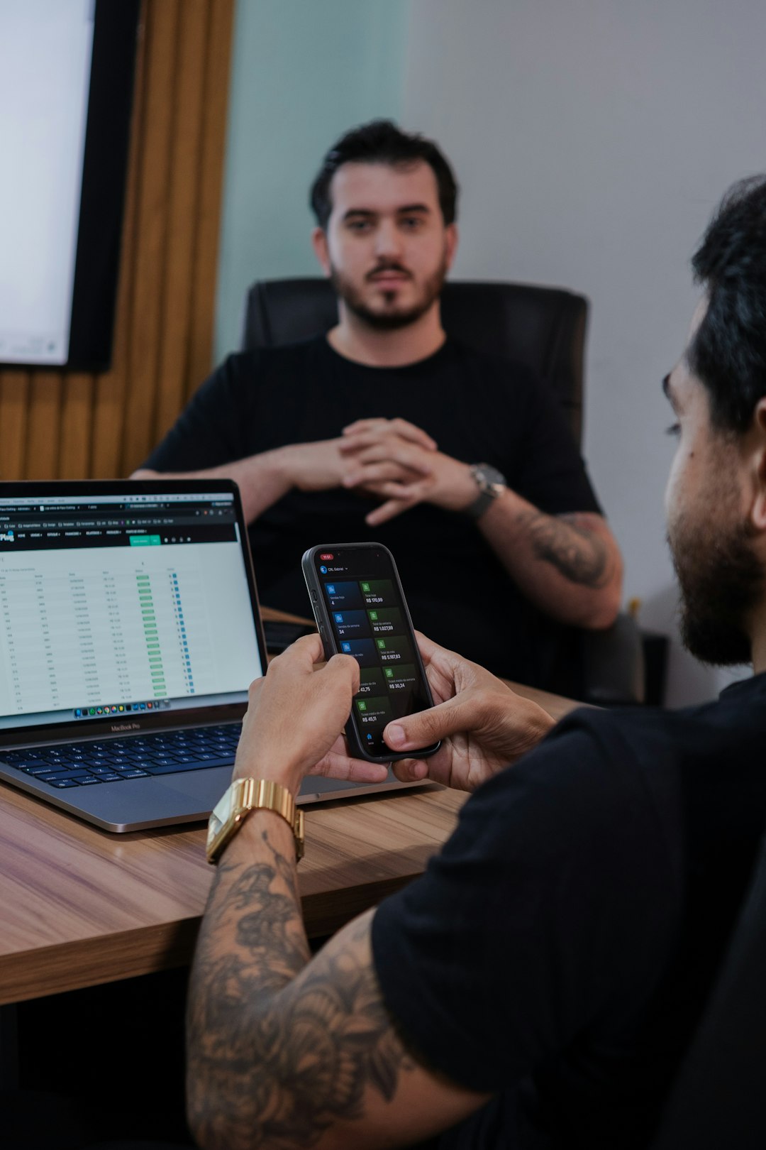 Mobile App Development Costs in 2026: Pricing Factors, Technology Choices, and Business Requirements